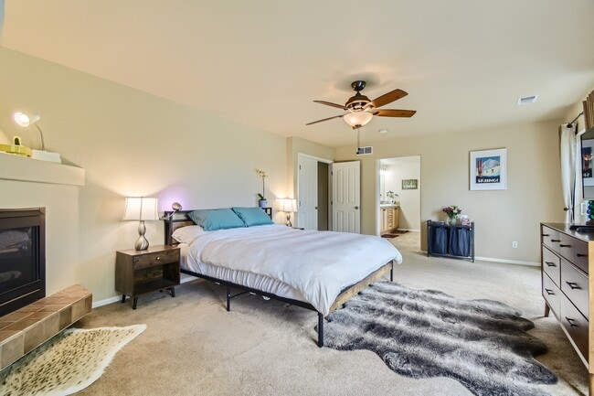 Building Photo - 5236 Malta St