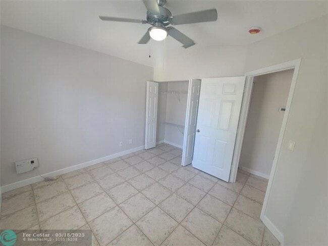 Building Photo - 5692 NW 120th Terrace