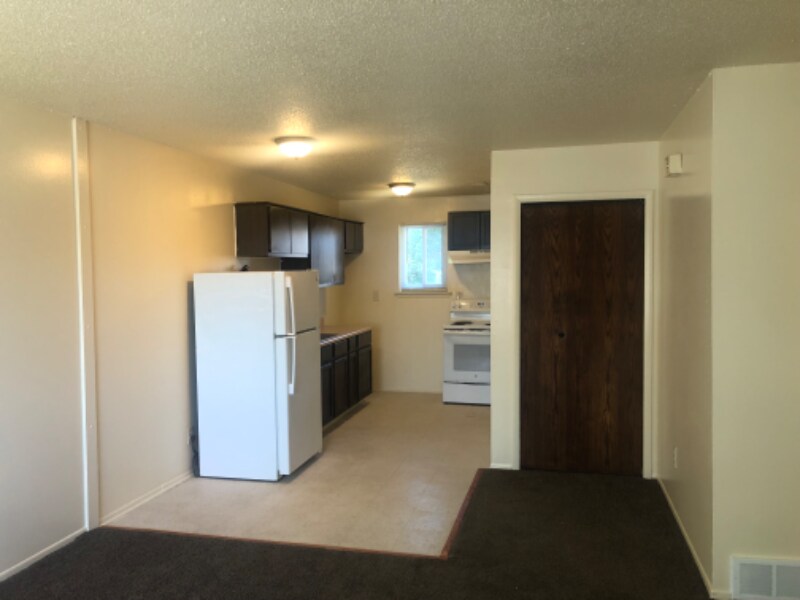 Building Photo - 1552 Hanover St