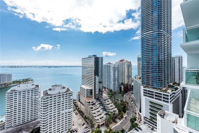 Building Photo - 951 Brickell Ave