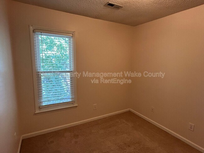 Building Photo - 7016 Epping Forest Dr