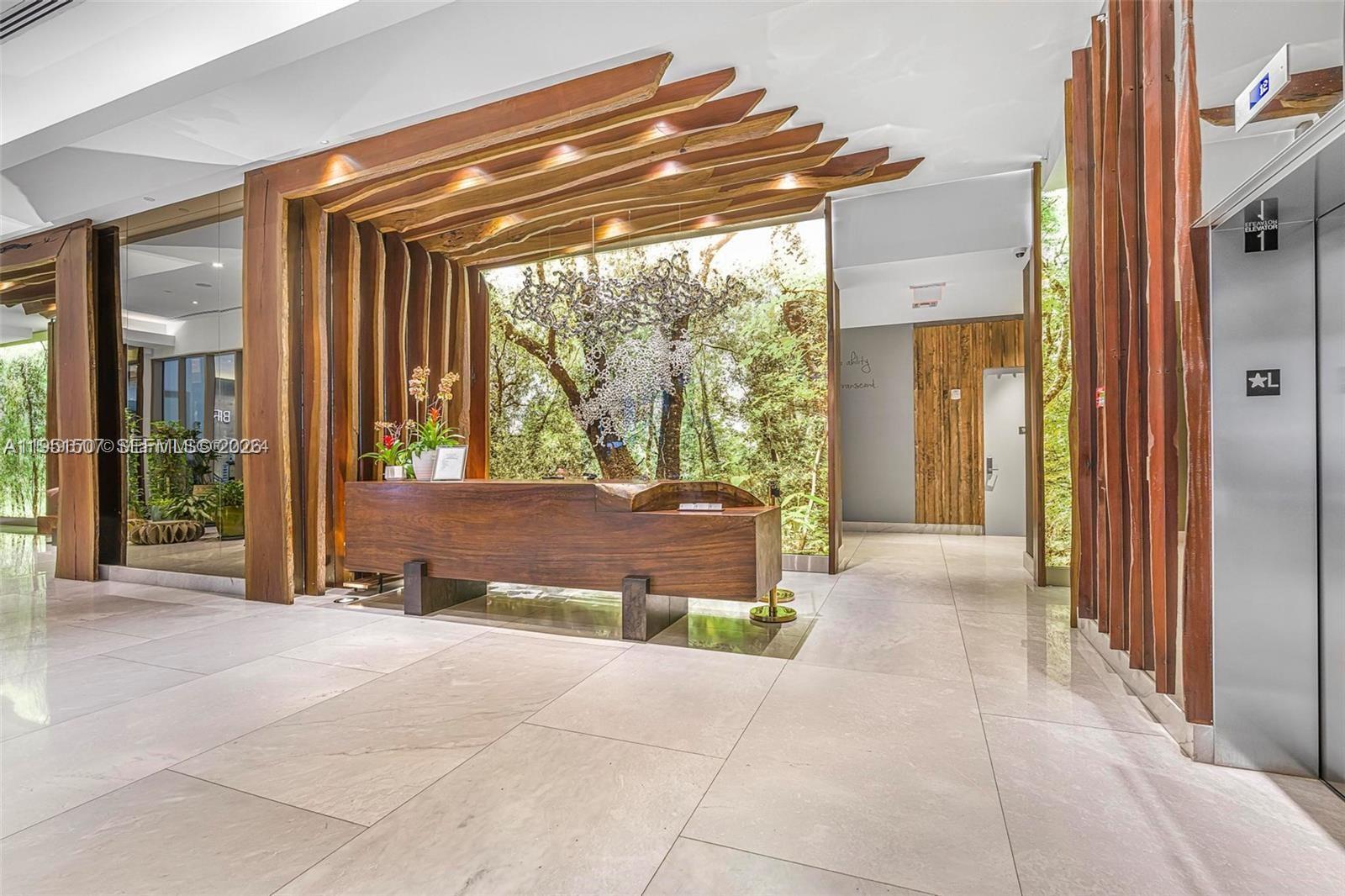 Building Photo - 1010 Brickell Ave