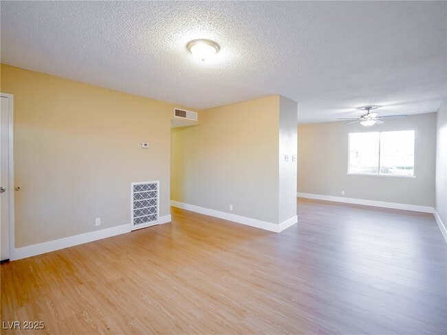 Building Photo - 6217 Burgundy Way