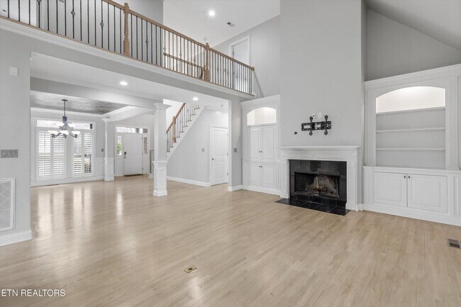 Building Photo - 1768 Redgrave Rd