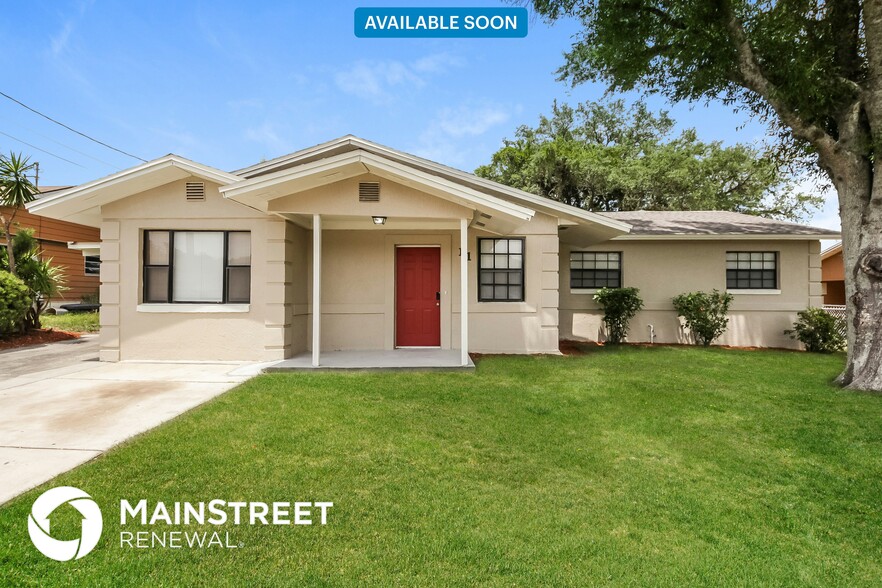 Primary Photo - 11 Tangerine Dr