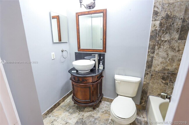 Building Photo - 9806 SW 57th St