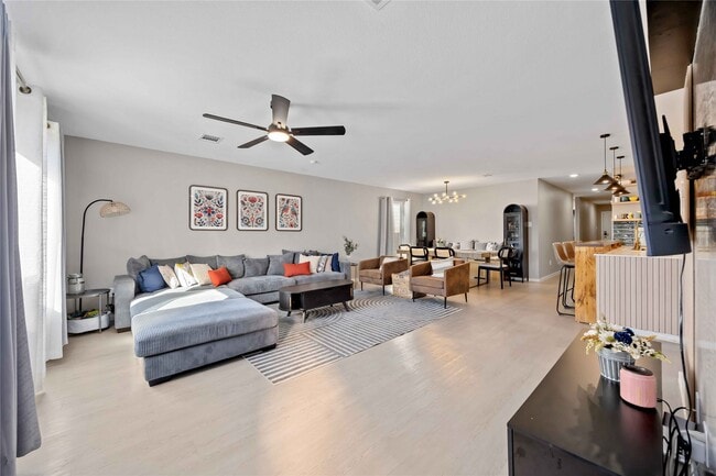 Building Photo - 3331 Aspen Stream Dr