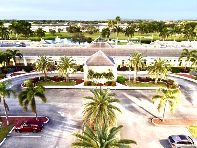 Building Photo - 1801 Eleuthera Point