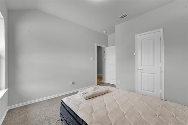 Building Photo - 5165 Glen Eden Dr