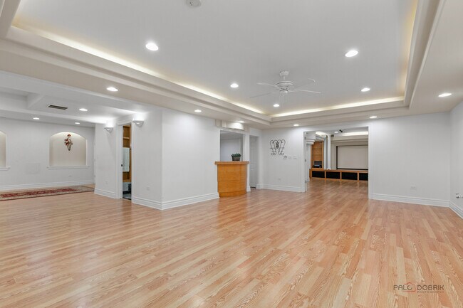 Building Photo - 312 Camargo Ct