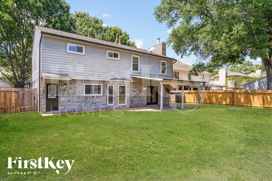 Building Photo - 7834 Sunny Ridge Dr