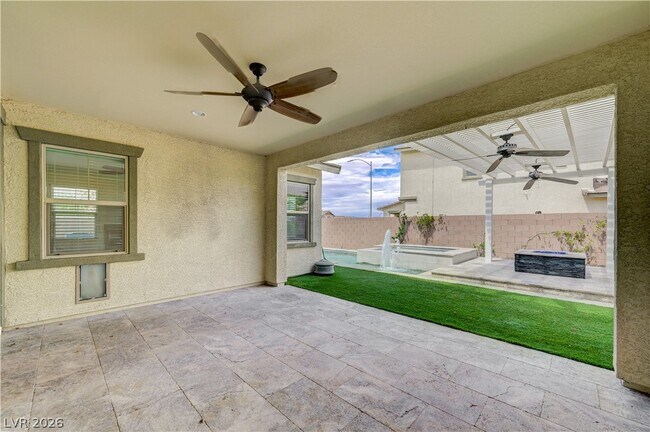 Building Photo - 276 Homeward Way