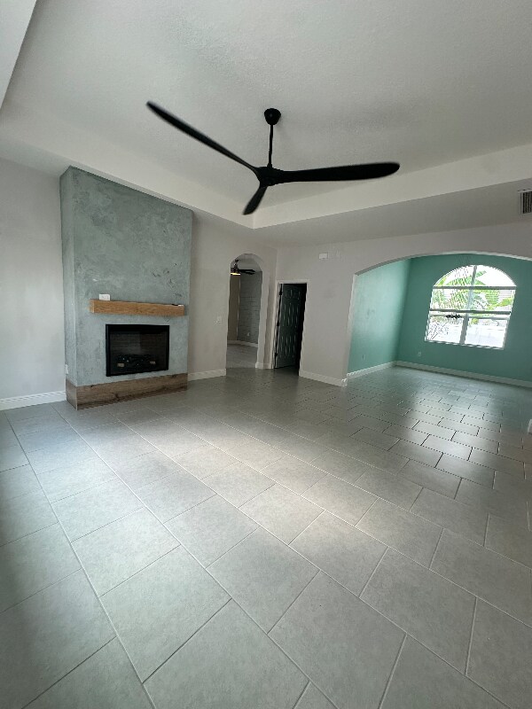 Building Photo - 16128 Mead St