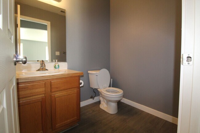 Building Photo - 12605 W 8th Ct