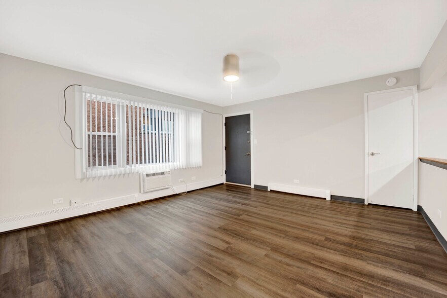 Building Photo - 10339 McVicker Ave