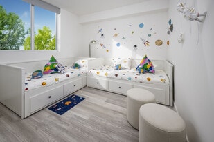 Building Photo - Princeton Landings