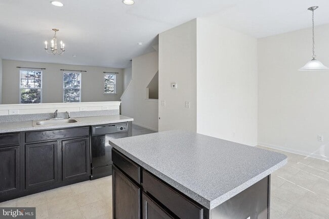 Building Photo - 151 Tidbury Crossing