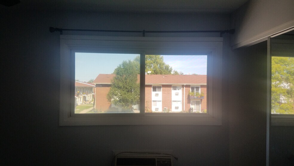 Building Photo - 8892 Jody Ln