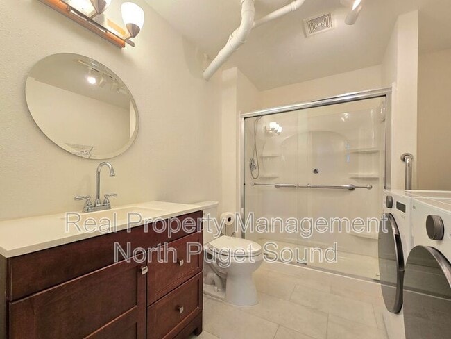 Building Photo - 1805 131st Dr NE