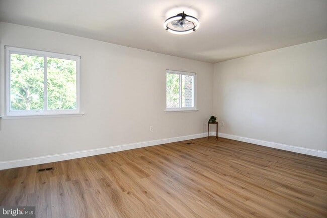 Building Photo - 15003 Candover Ct