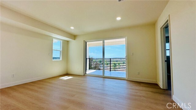 Building Photo - 27731 Manor Hill Rd