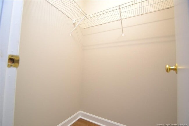 Building Photo - 1512 E Lenoir St
