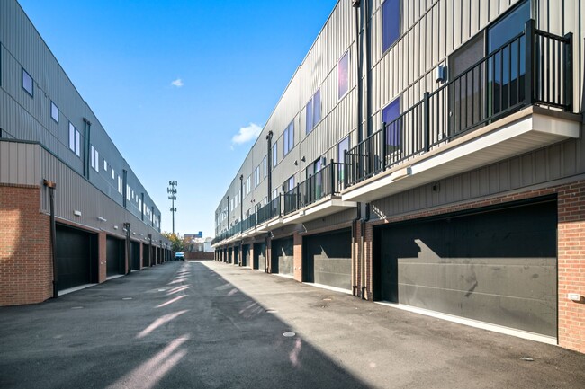 Building Photo - Pennsport Townhome with Garaged Parking