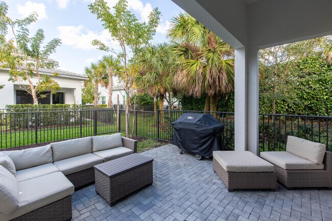 Building Photo - 16401 Millenium Ct