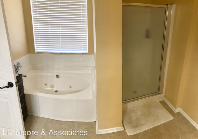 Building Photo - 3 br, 2.5 bath House - 242 Bailey Park