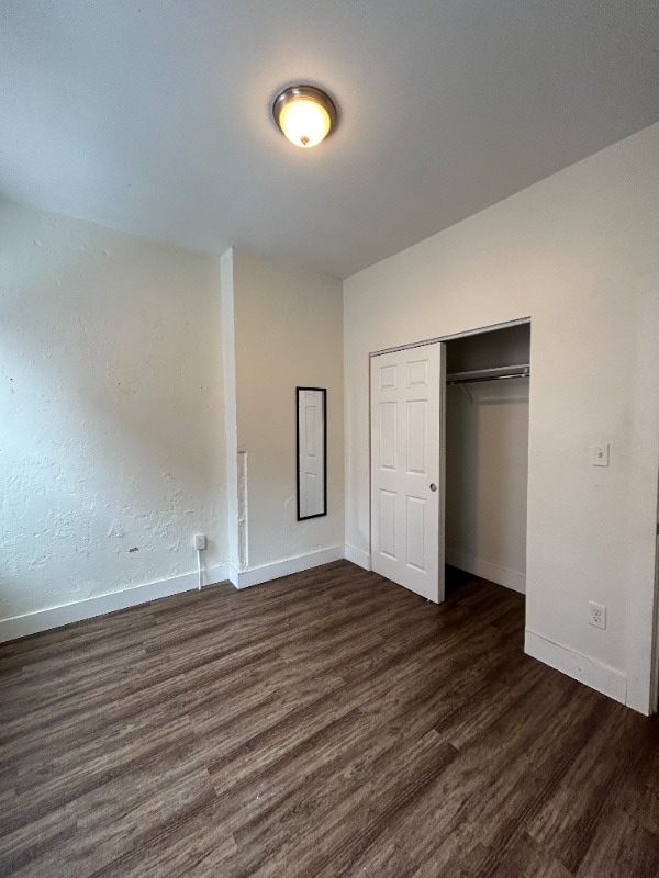 Building Photo - 1818 Logan St