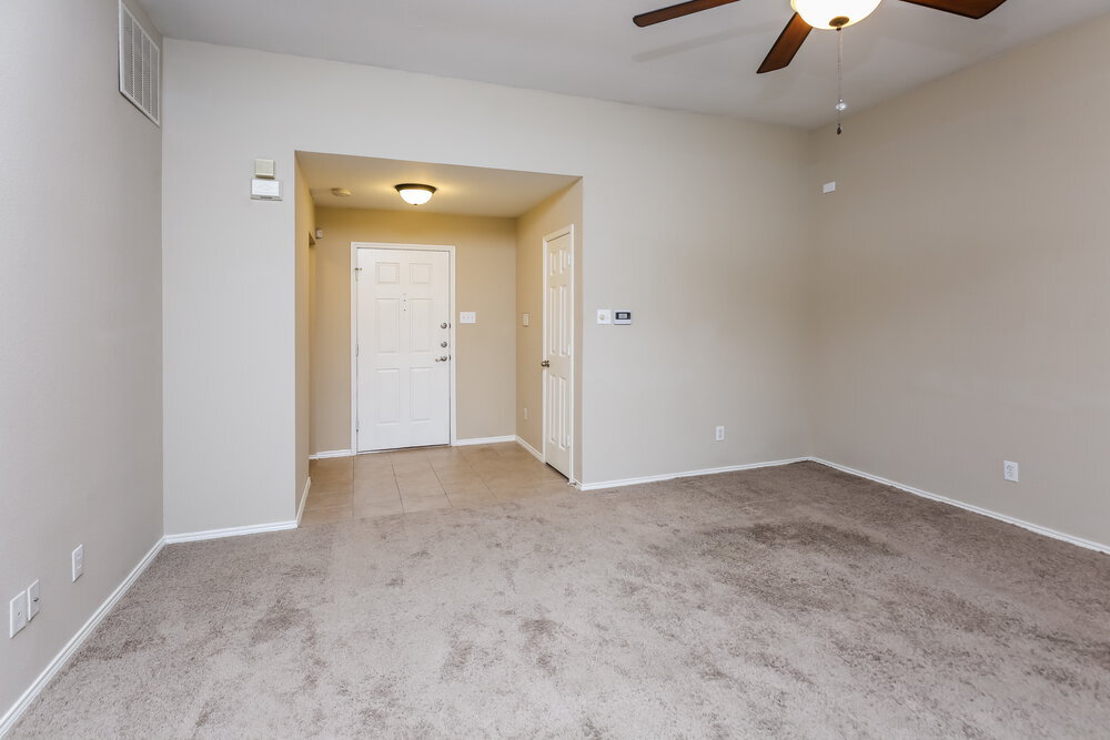 Building Photo - 1037 Harriman Dr