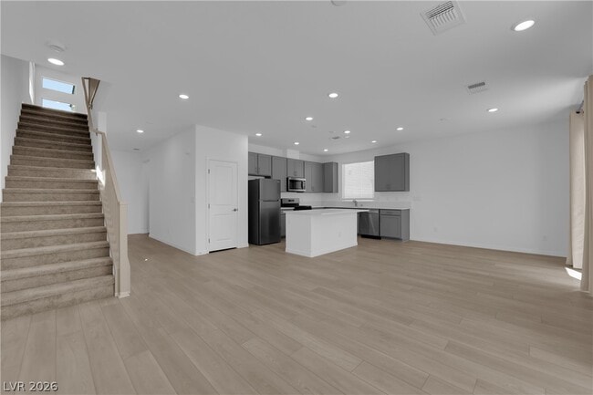 Building Photo - 5925 Obsidian Sky Ave
