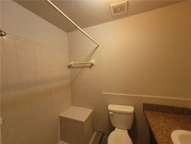 Building Photo - 6286 Love St