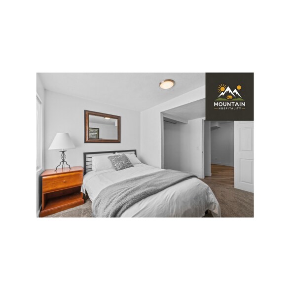 Building Photo - 1869 Dale Ridge Ave