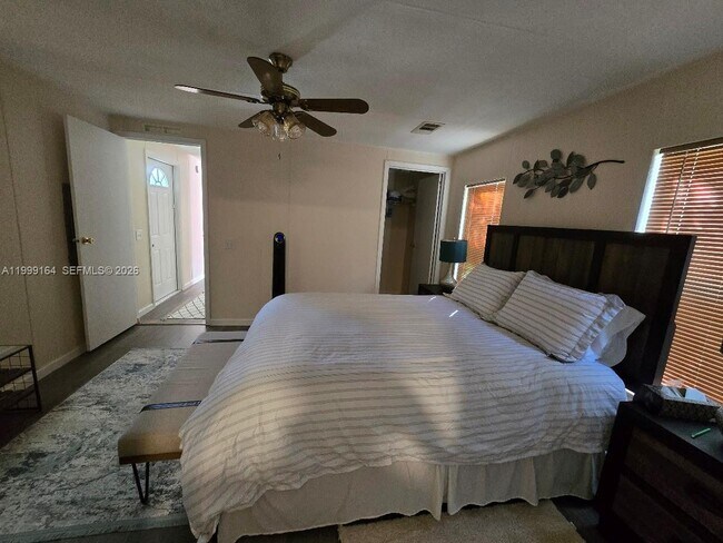 Building Photo - 35250 SW 177th Ct