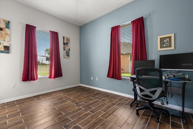 Building Photo - 1723 Lee Janzen Dr