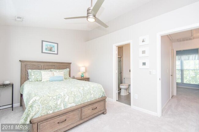 Building Photo - 3070 Madden Ct
