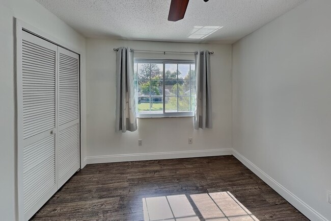 Building Photo - 8212 Citrus Chase Dr