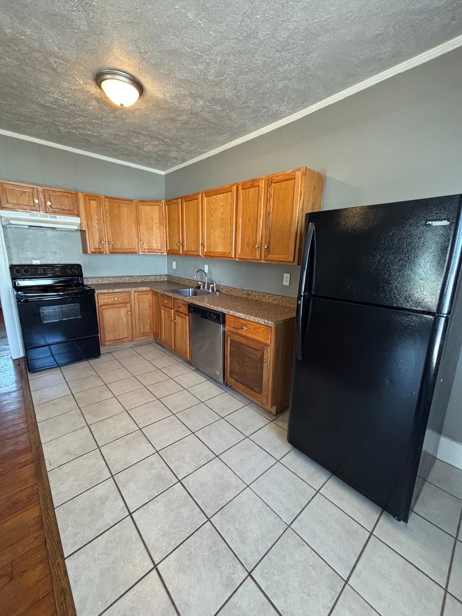 Building Photo - 1116 S Gary Pl