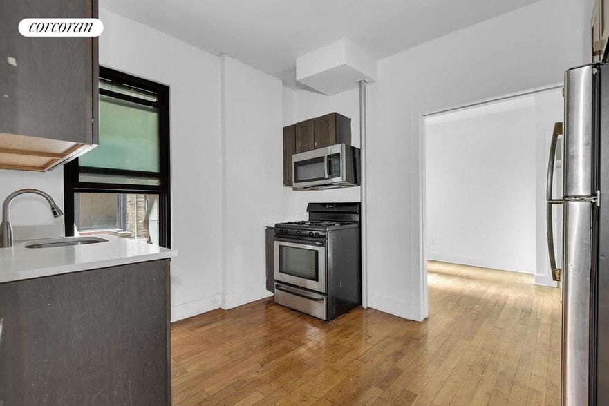 Building Photo - 145 Borinquen Pl