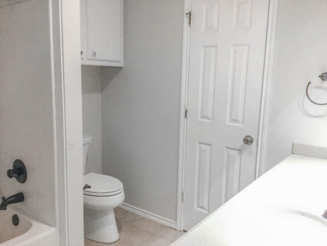 Building Photo - 6230 6th St