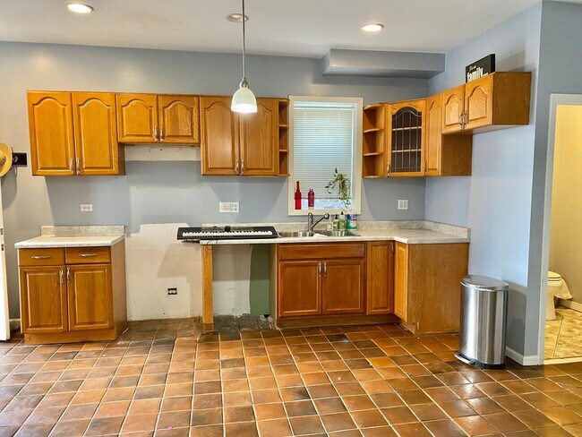 Building Photo - 2954 S Haynes Ct