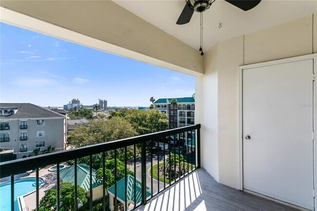 Building Photo - 1000 S Harbour Island Blvd