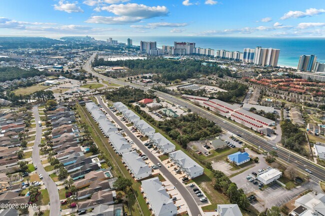 Building Photo - 205 Palmeras Marinas Ln