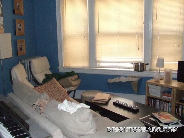 Building Photo - 1665 Commonwealth Ave