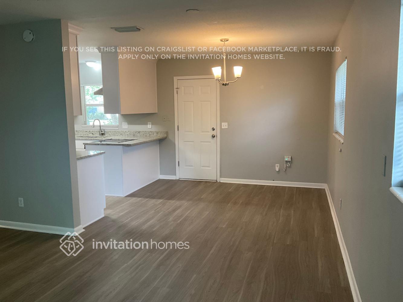 Building Photo - 1517 Bentin Dr N