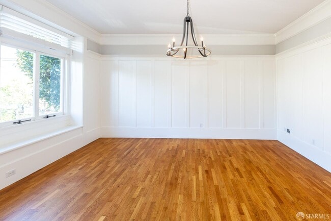 Building Photo - 2759 Union St