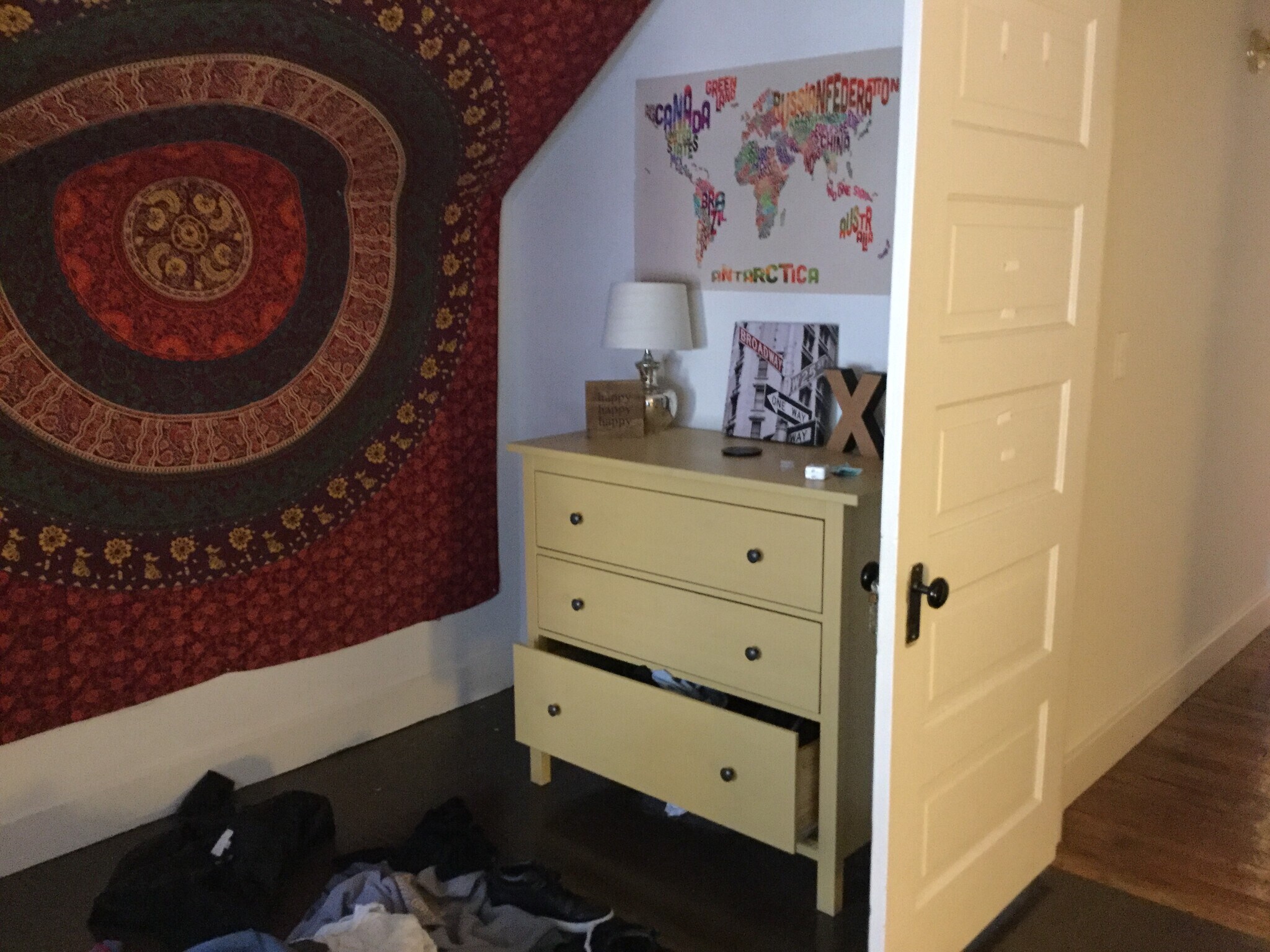 Bedroom - 816 Ashland Ave