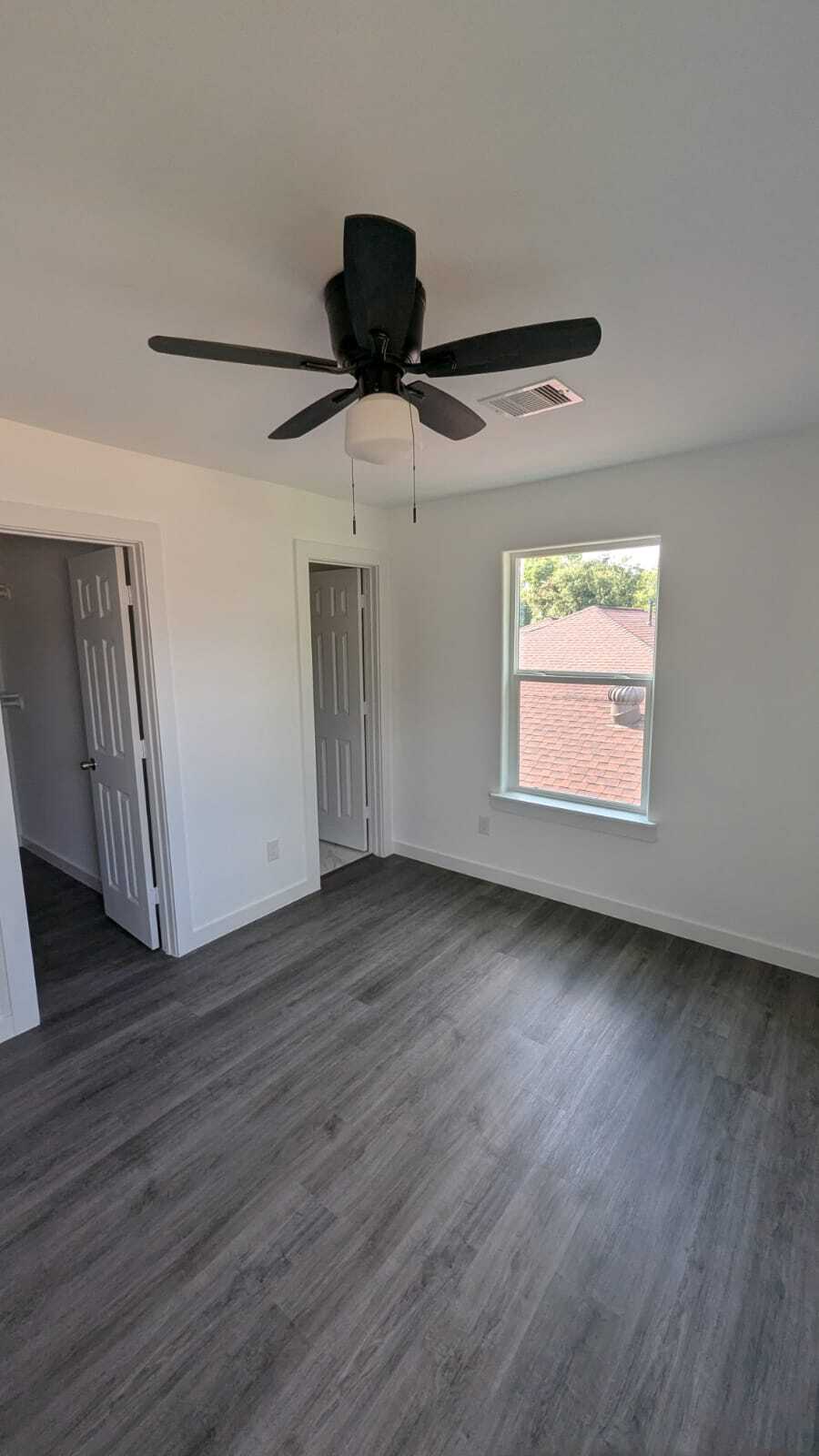 Building Photo - 2310 Wavell St