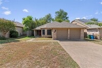 Building Photo - 2302 Windrift Way